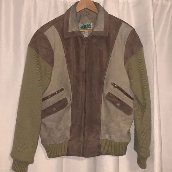 Vintage Other - VGT leather bomber jacket. Size Large